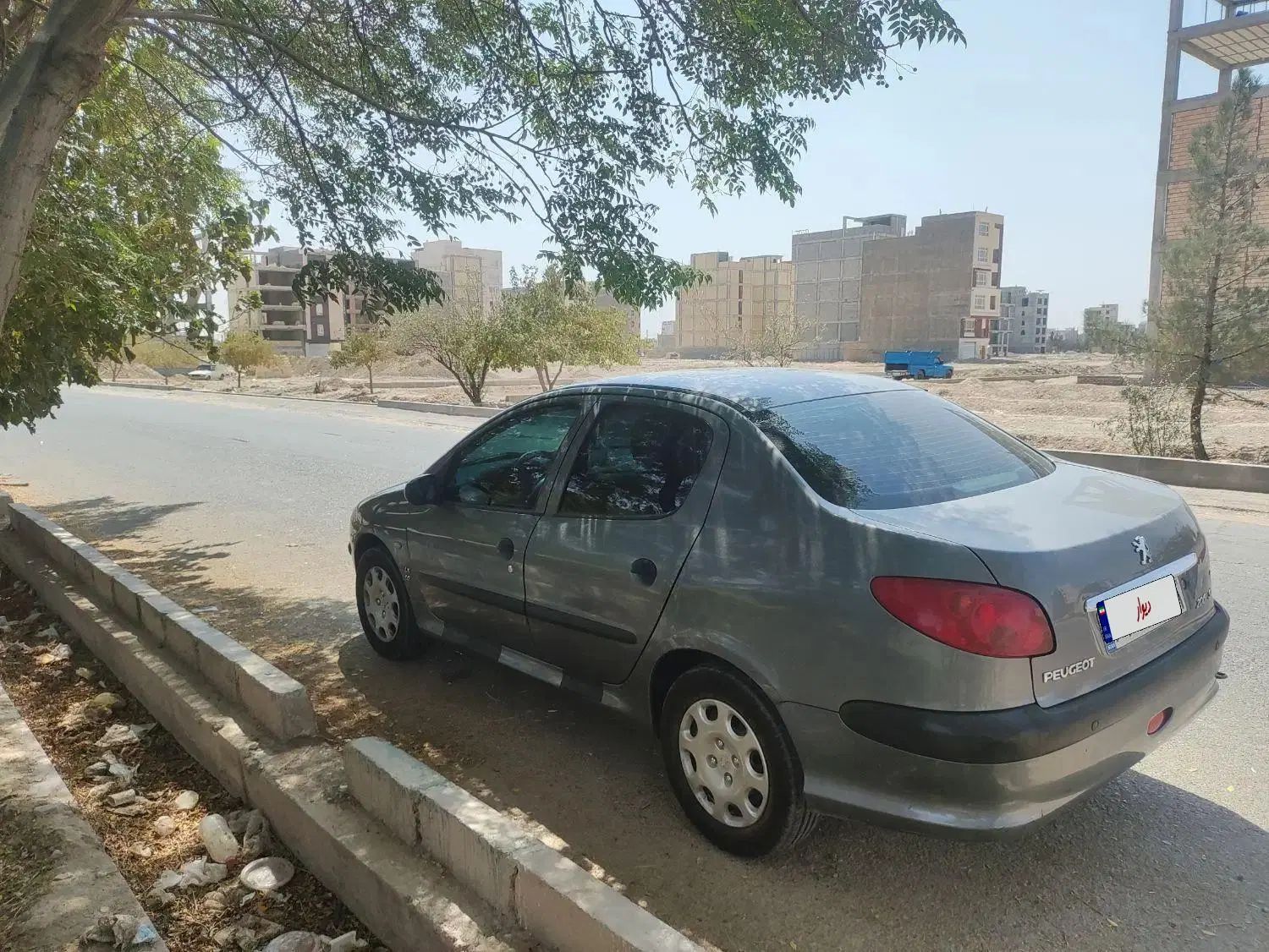 پژو ۲۰۶ صندوق دار v8 - 1394
