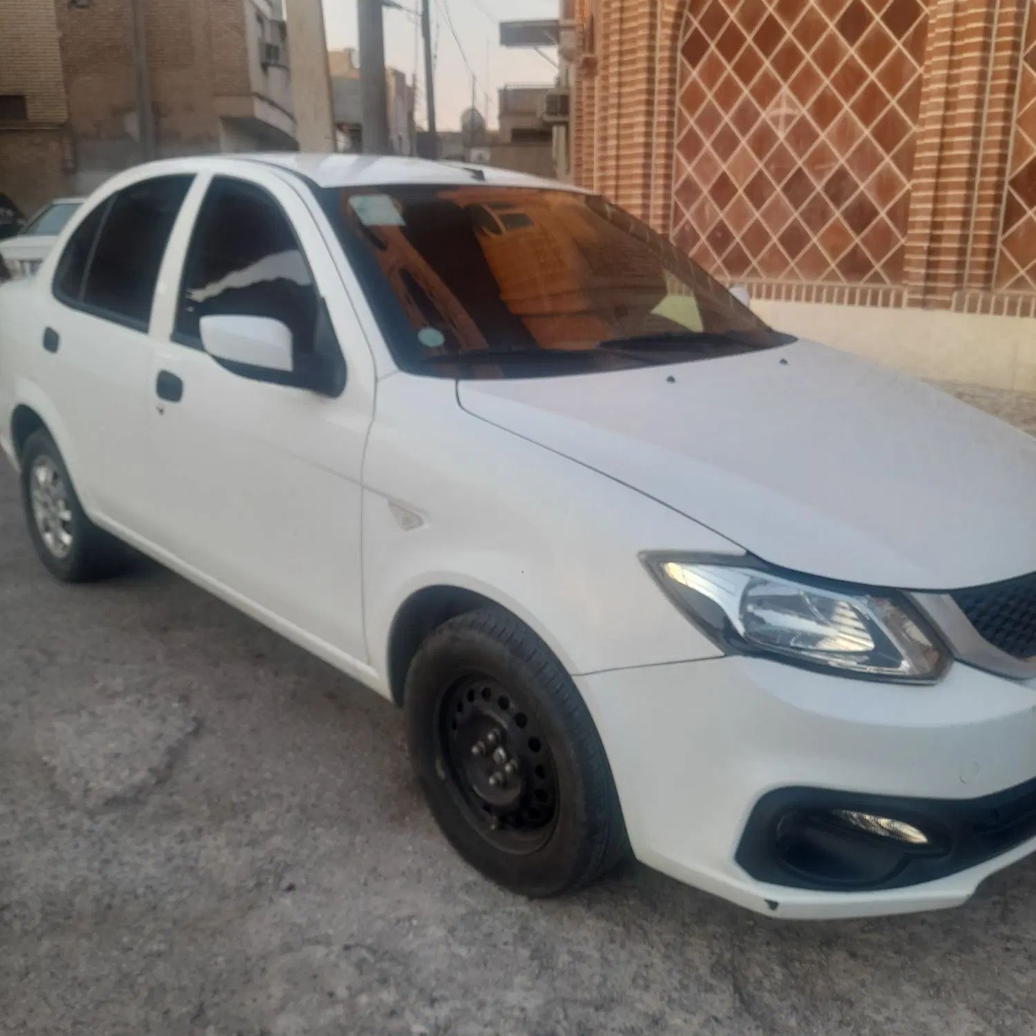 ساینا S دنده‌ای معمولی - 1400