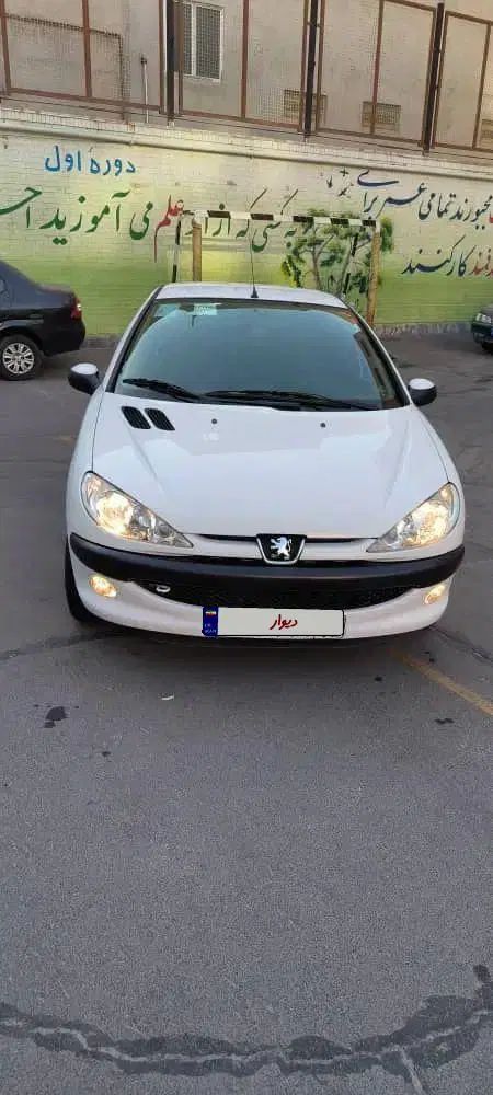 پژو ۲۰۶ صندوق دار v8 - 1395