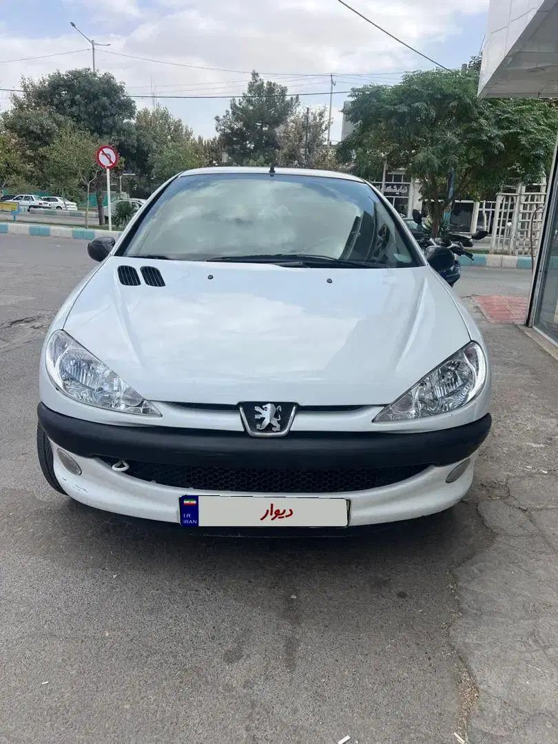پژو ۲۰۶ صندوق دار v2 - 1390