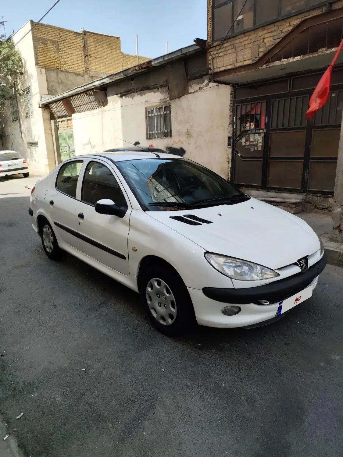 پژو ۲۰۶ صندوق دار v8 - 1393