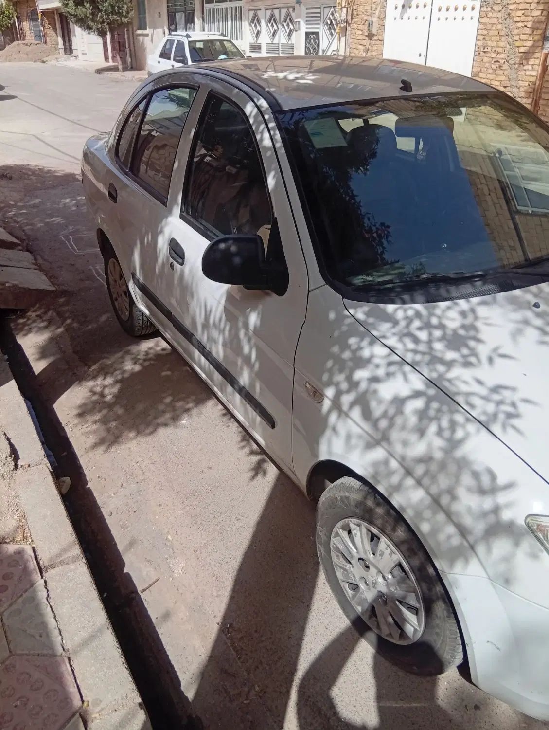 تیبا صندوق دار EX - 1395