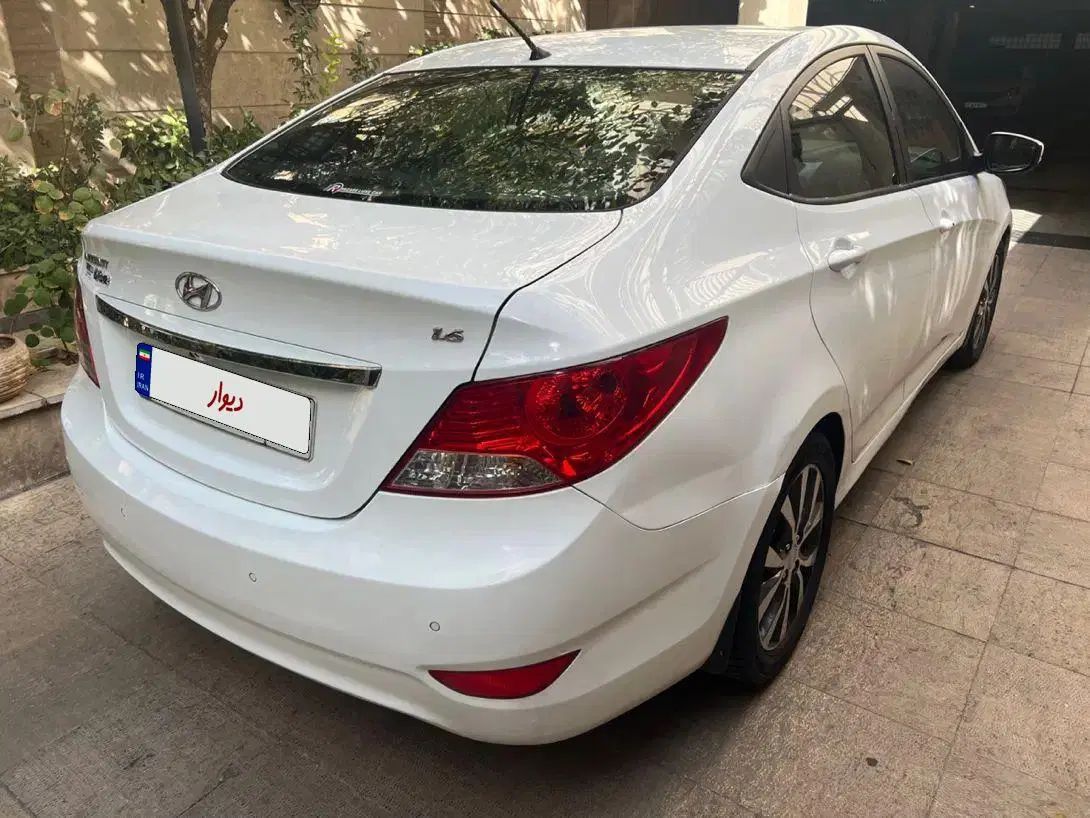 هیوندای اکسنت 1.6 لیتر بلو - 2015