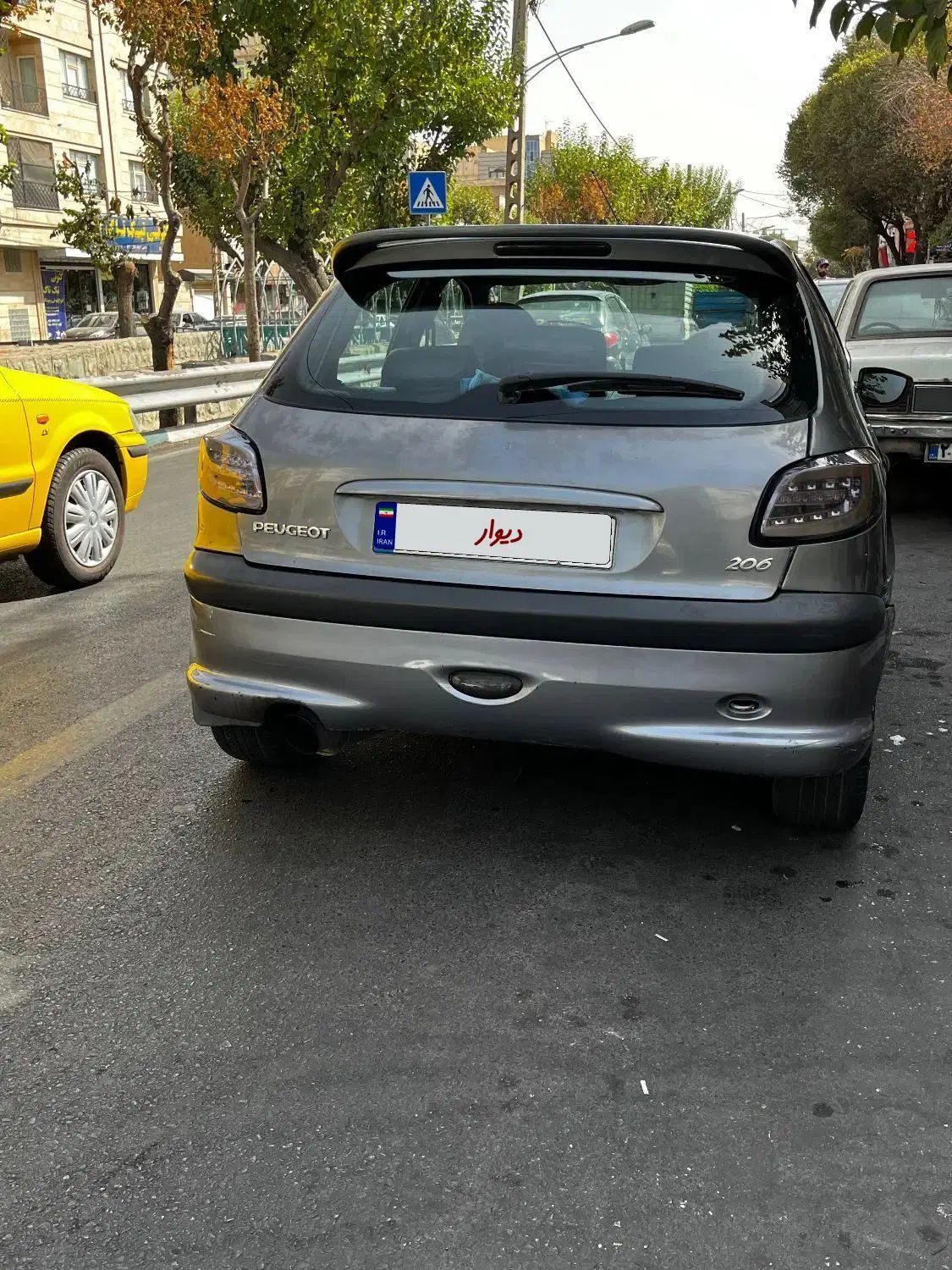 پژو 206 تیپ 2 - 1385