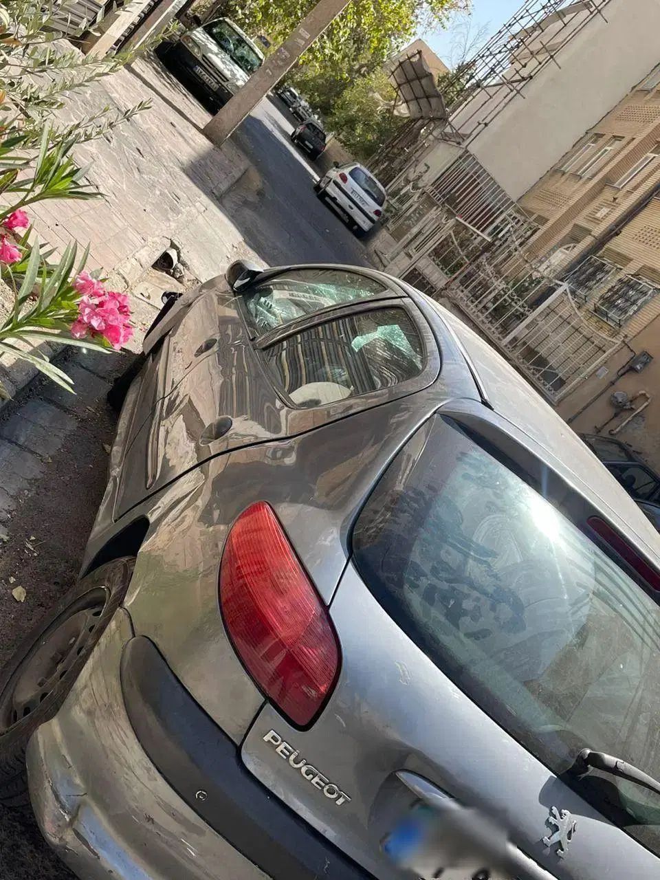 پژو 206 تیپ 3 - 1387