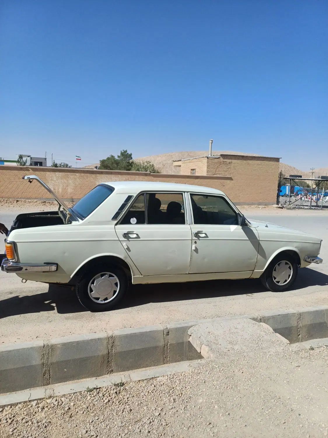 پیکان وانت دوگانه سوز - 1382