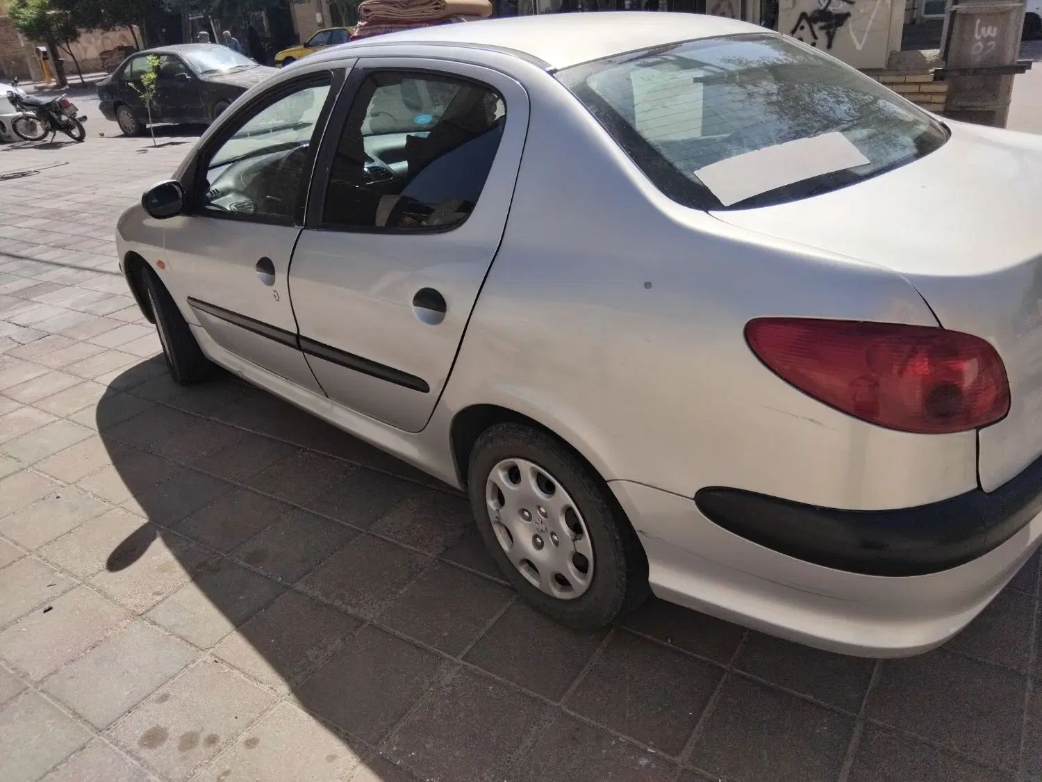 پژو ۲۰۶ صندوق دار v8 - 1387