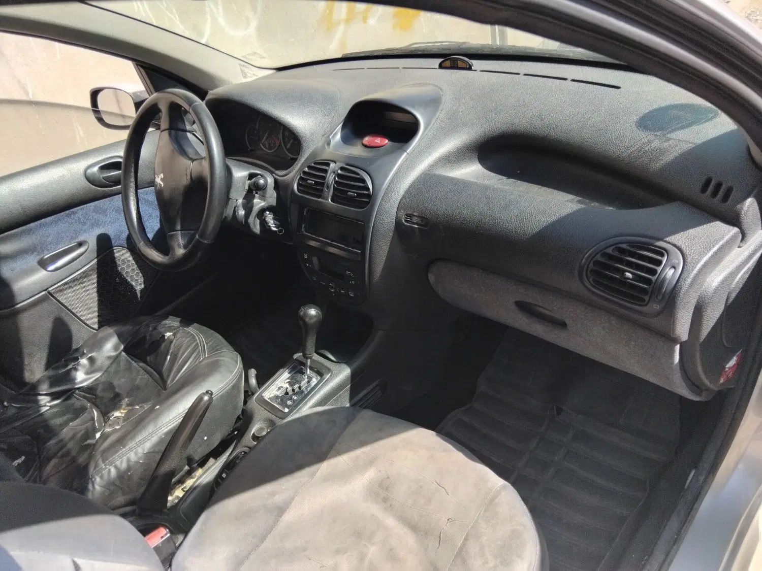 پژو ۲۰۶ صندوق دار v8 - 1387