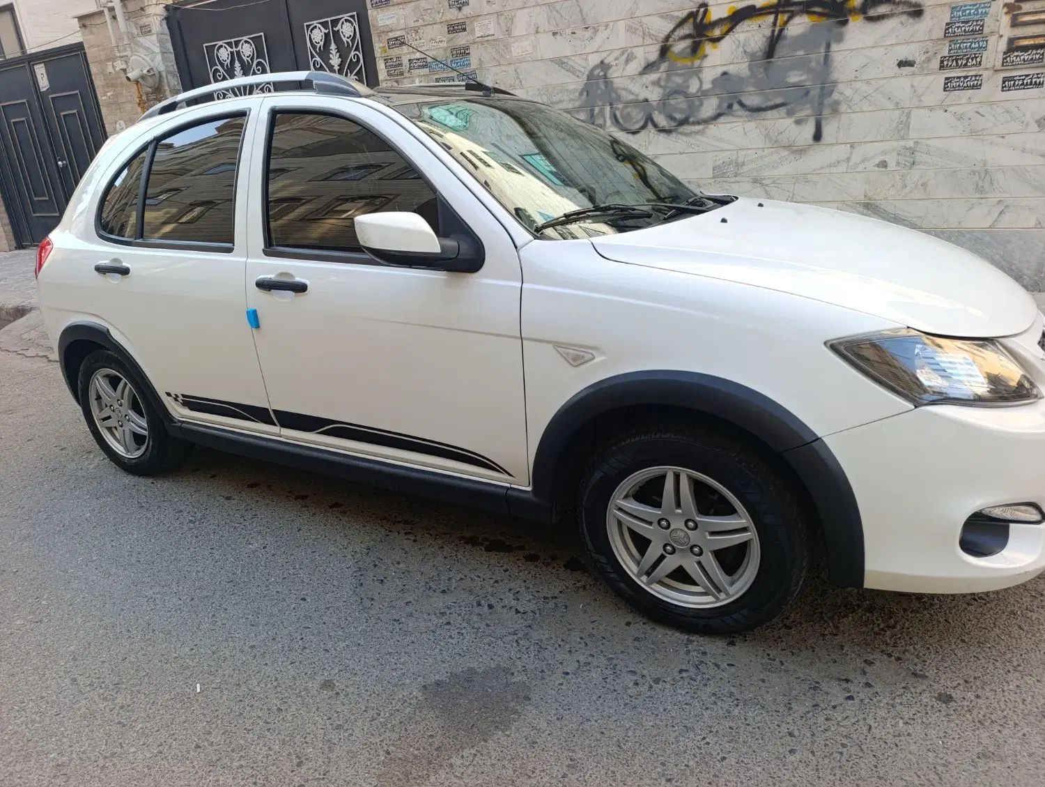خودرو کوییک، R آگهی ann_20497815