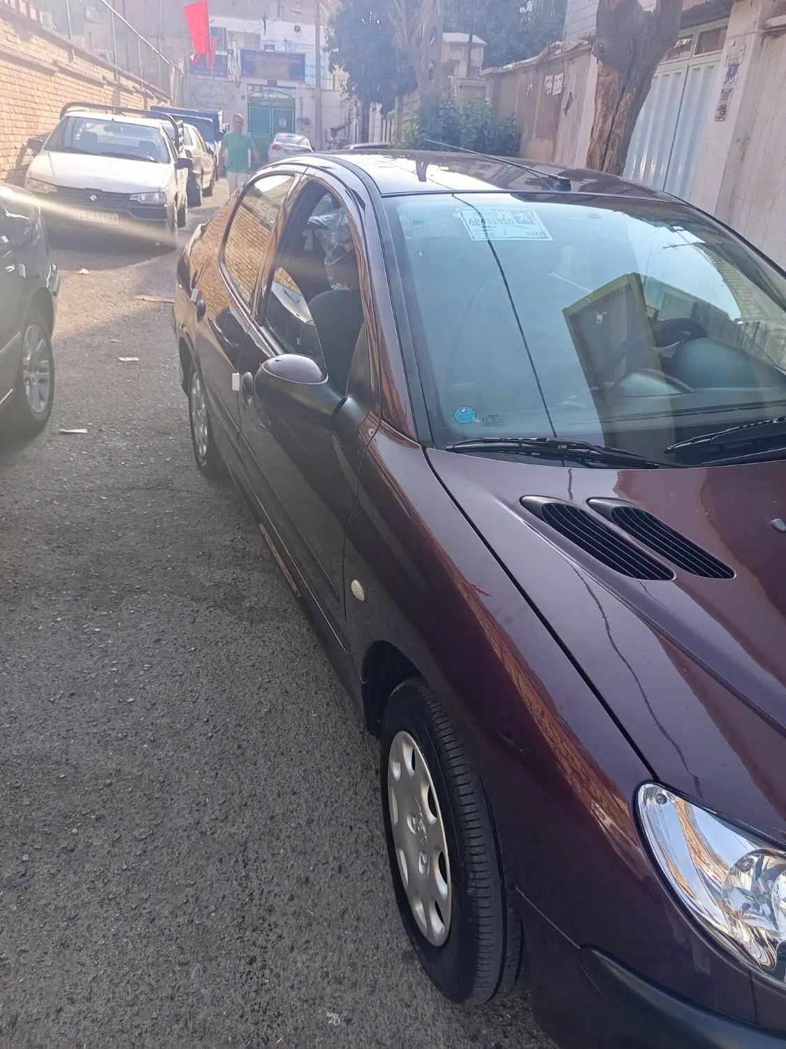 پژو ۲۰۶ صندوق دار v8 - 1396