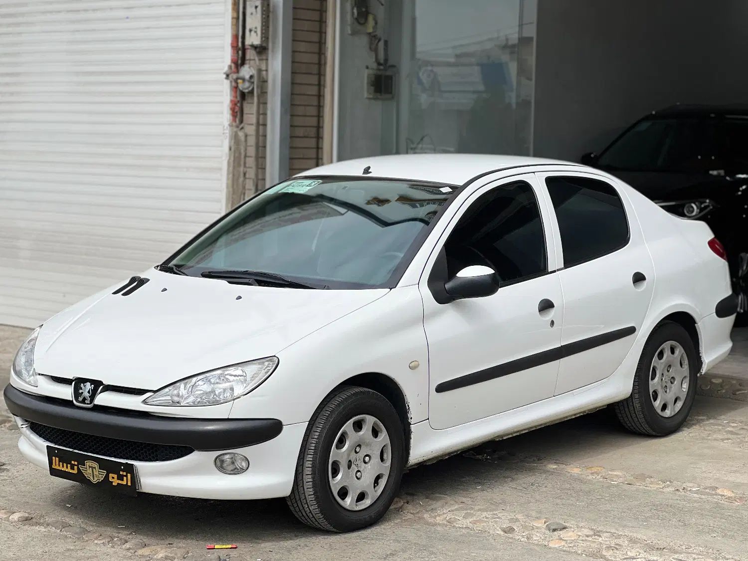 پژو ۲۰۶ صندوق دار v8 - 1395