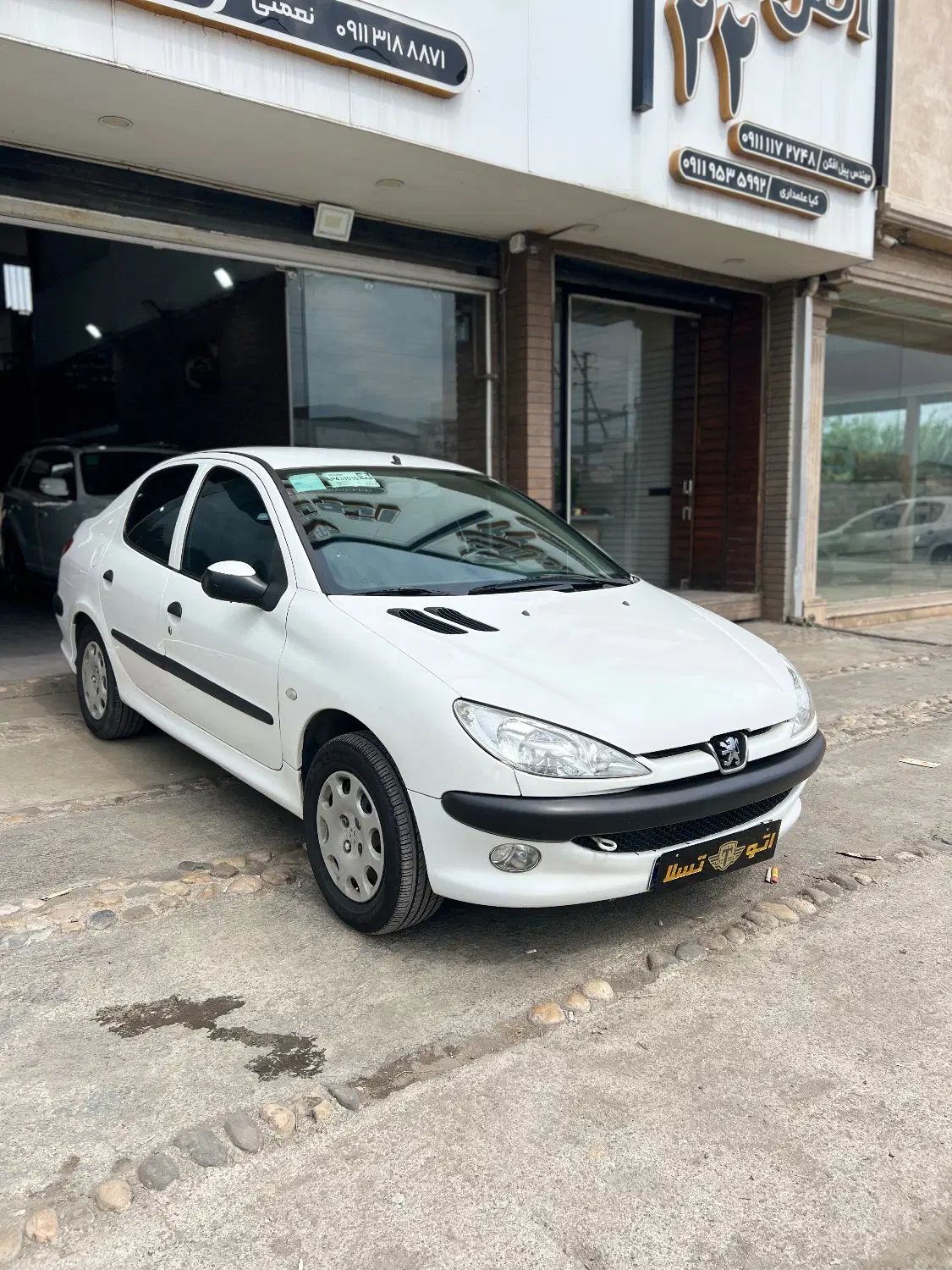 پژو ۲۰۶ صندوق دار v8 - 1395