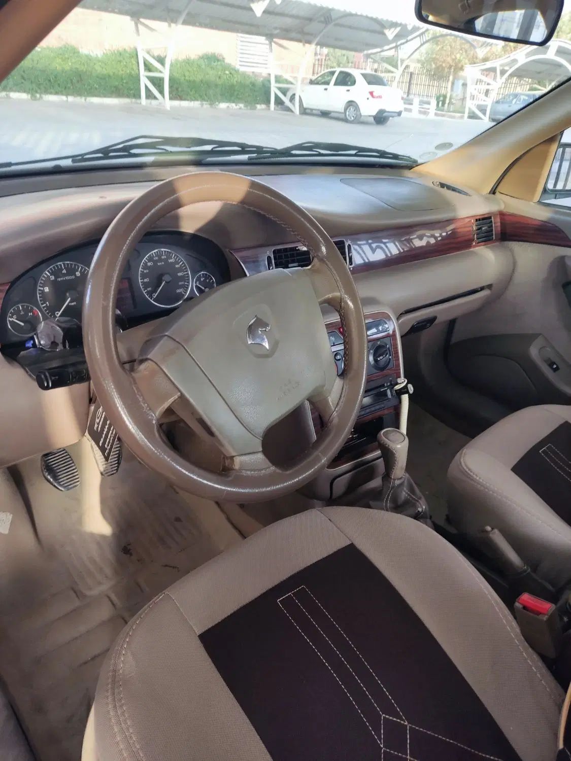 سمند LX XU7 - 1396