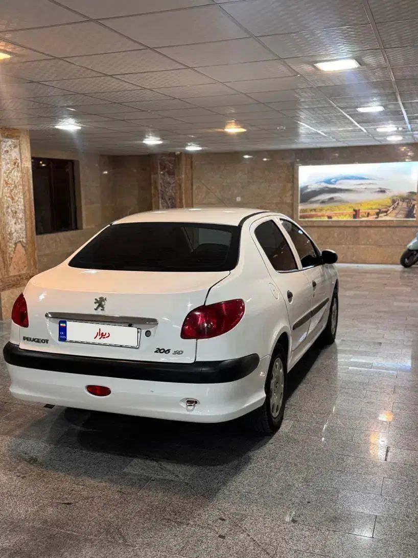 پژو ۲۰۶ صندوق دار v8 - 1398
