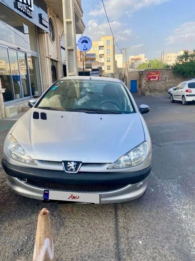 پژو ۲۰۶ صندوق دار v8 - 1390