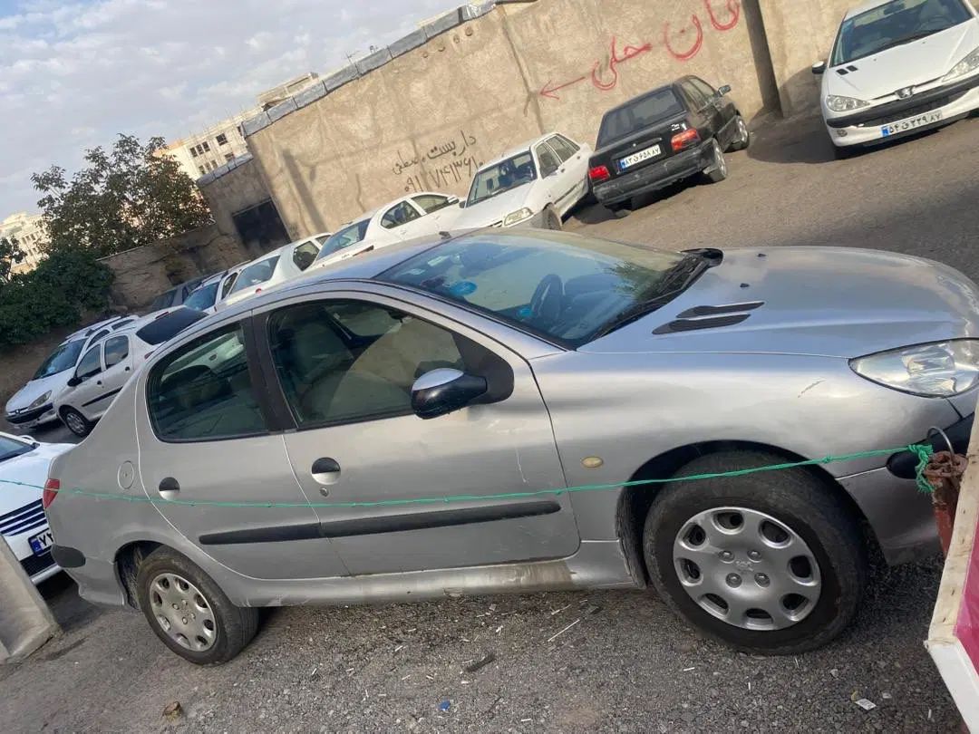 پژو ۲۰۶ صندوق دار v8 - 1390