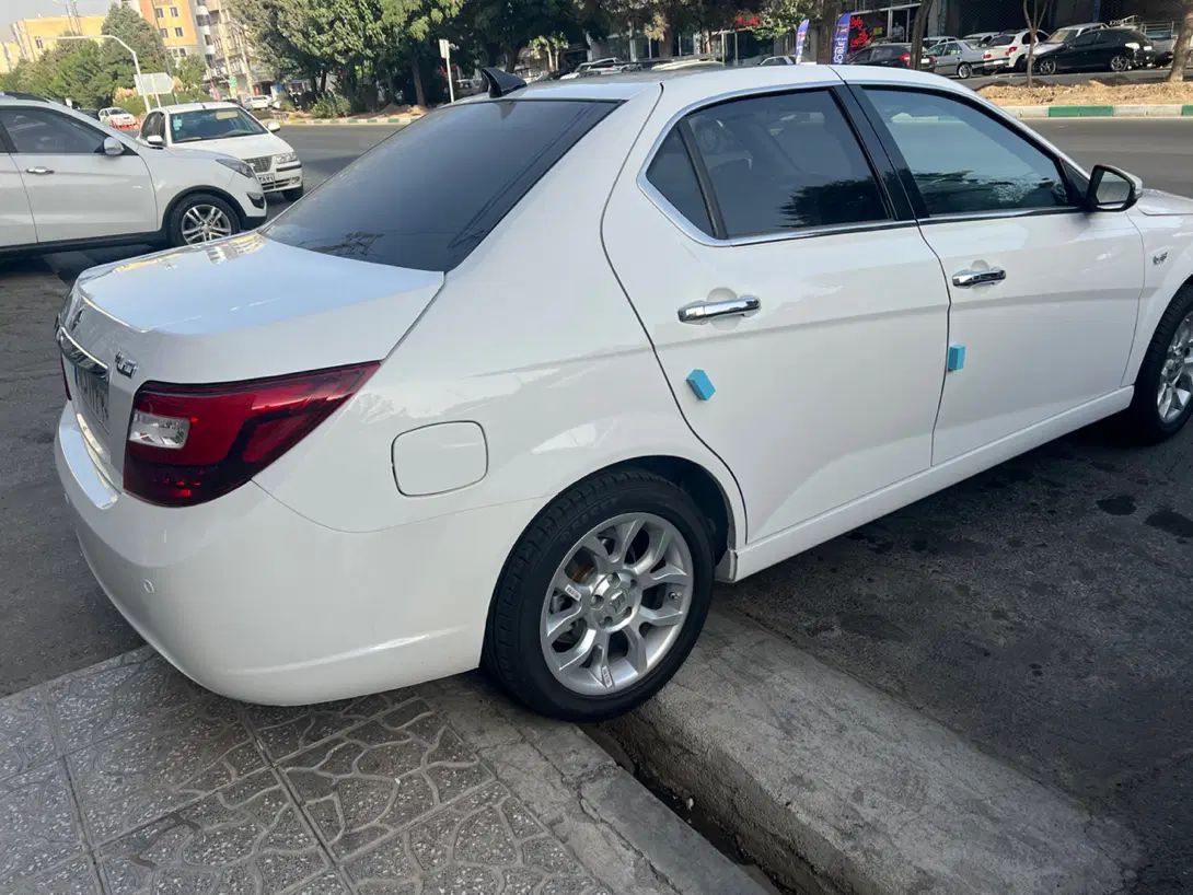 دنا پلاس توربو اتوماتیک - 1403