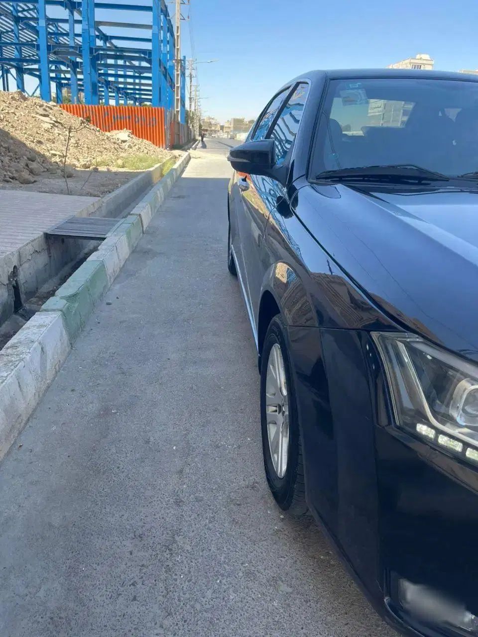 دنا پلاس ۵ دنده EF7 - 1401