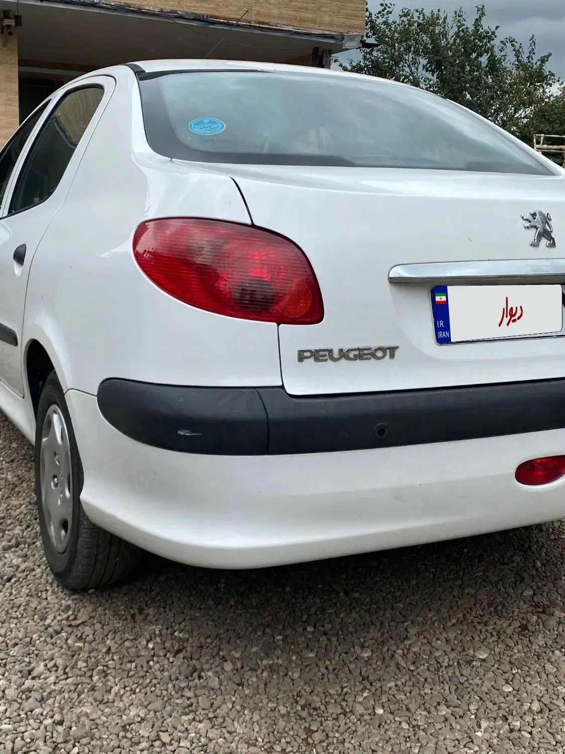 پژو ۲۰۶ صندوق دار v8 - 1395
