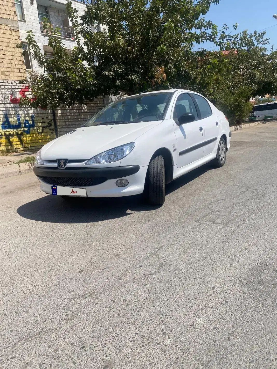 پژو ۲۰۶ صندوق دار v2 - 1390
