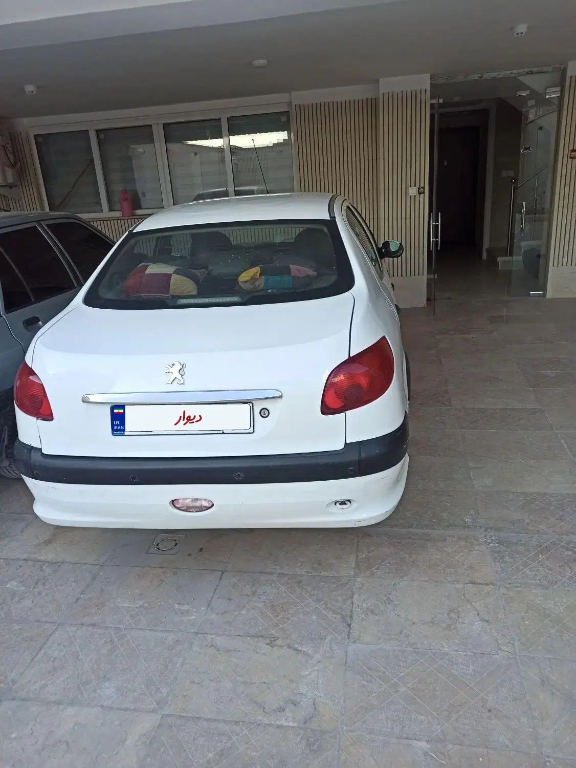 پژو ۲۰۶ صندوق دار v8 - 1389