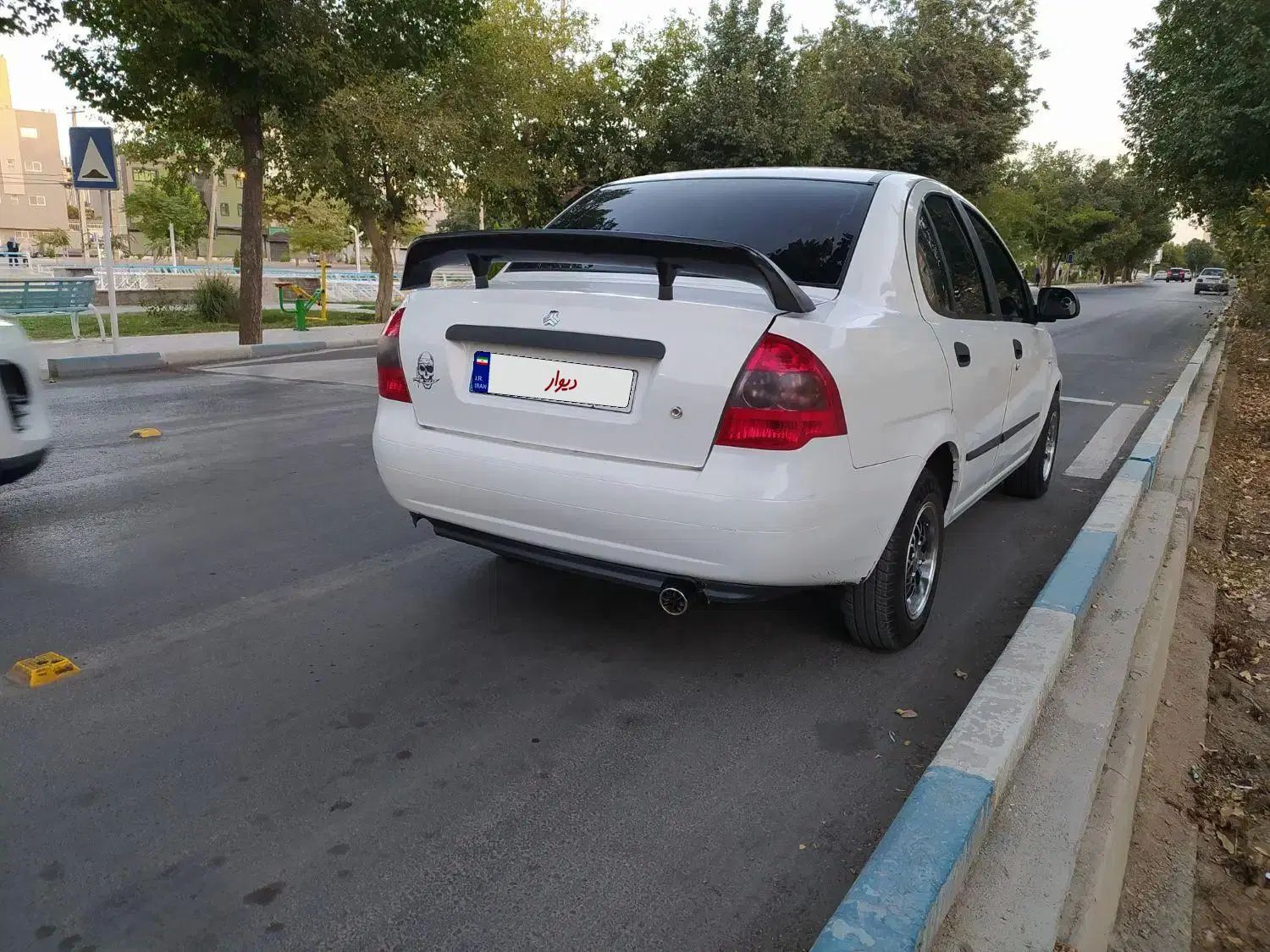 تیبا صندوق دار SX - 1396