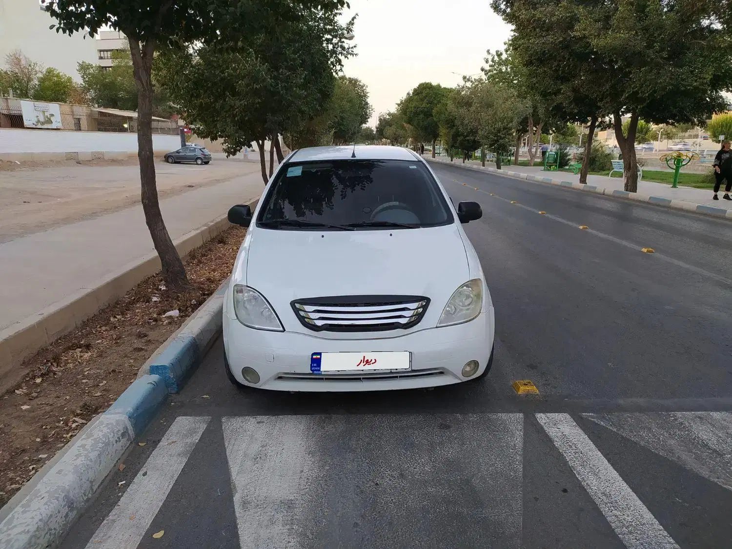 تیبا صندوق دار SX - 1396