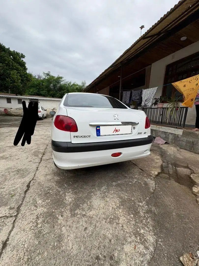 پژو ۲۰۶ صندوق دار v8 - 1400