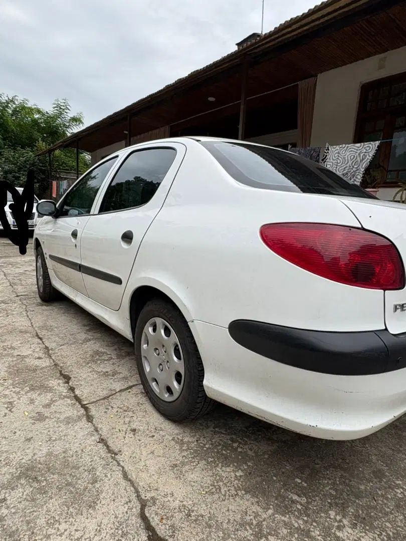 پژو ۲۰۶ صندوق دار v8 - 1400