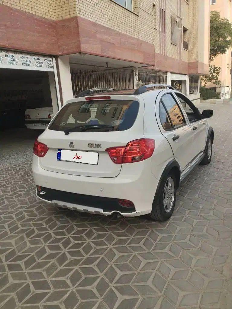 کوییک R دنده‌ای - 1399