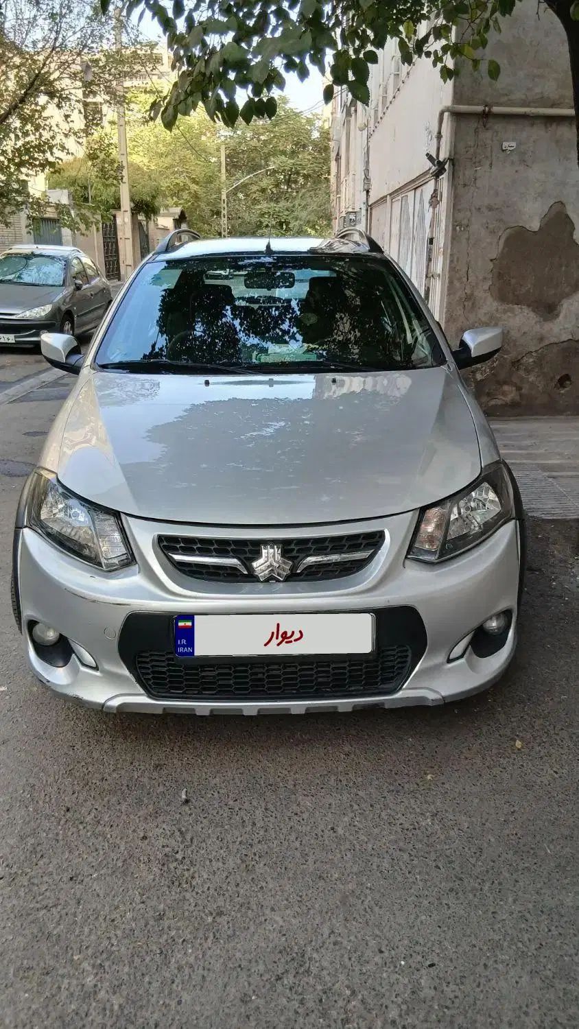 خودرو کوییک، R آگهی ann_20500064