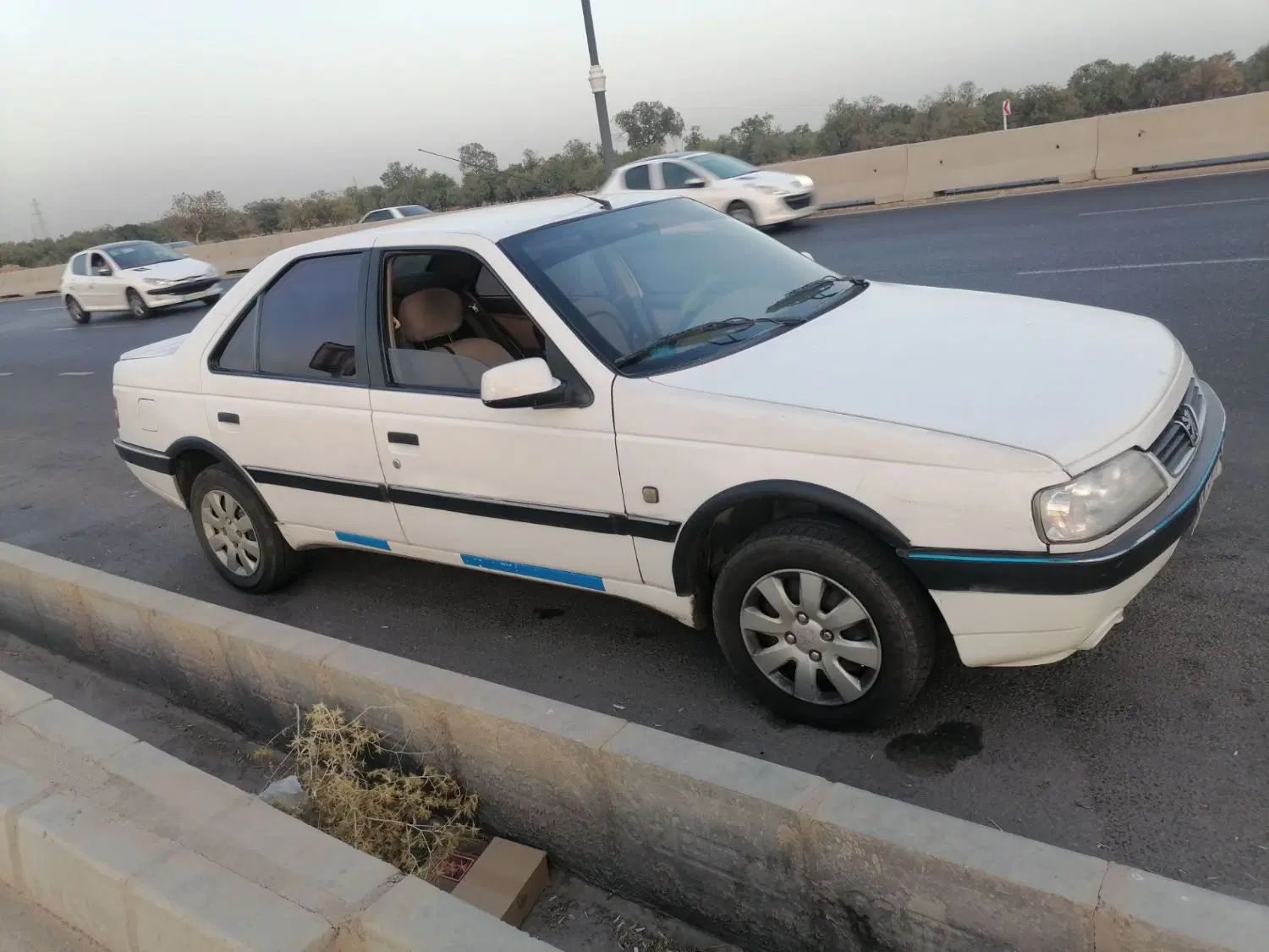 پژو 405 SLX بنزینی  XU7 - 1389