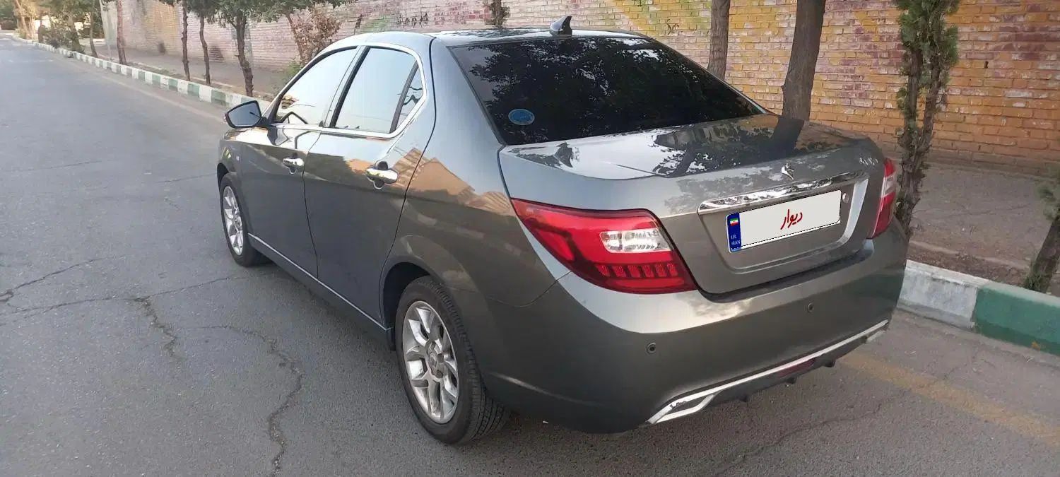 دنا پلاس توربو اتوماتیک - 1402
