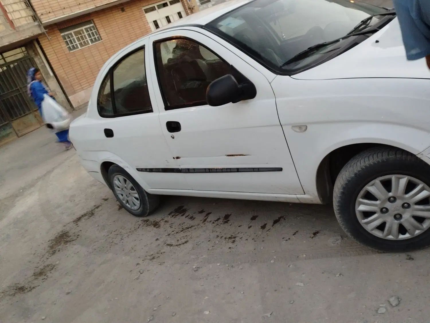 تیبا صندوق دار SX - 1395