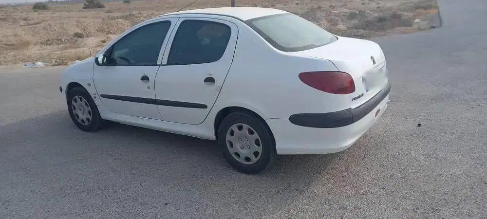 پژو ۲۰۶ صندوق دار v8 - 1393