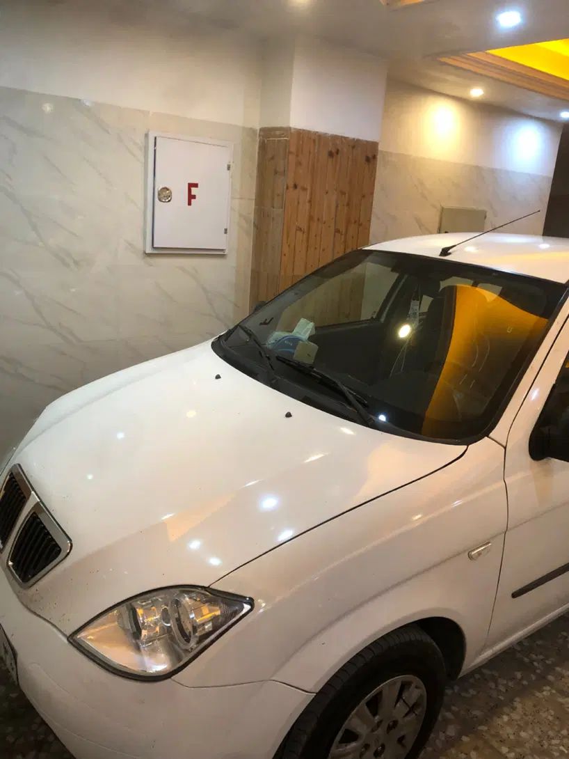 تیبا صندوق دار SX - 1400