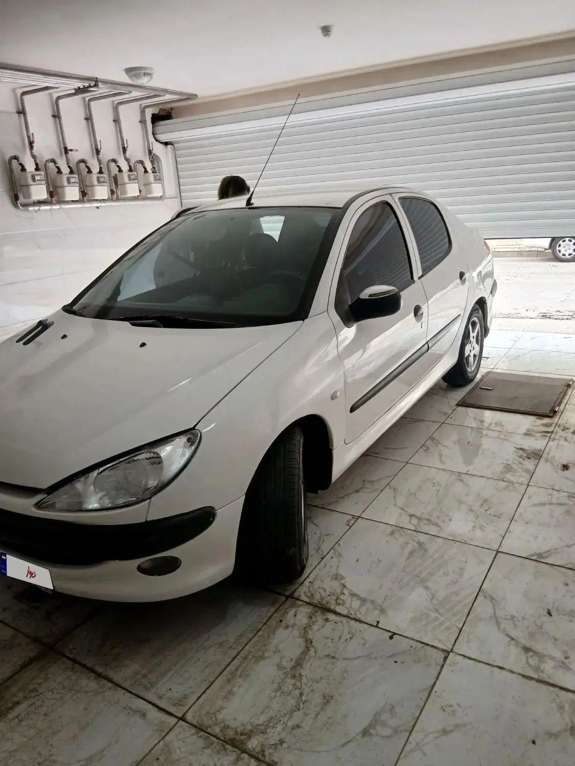 پژو ۲۰۶ صندوق دار v8 - 1396