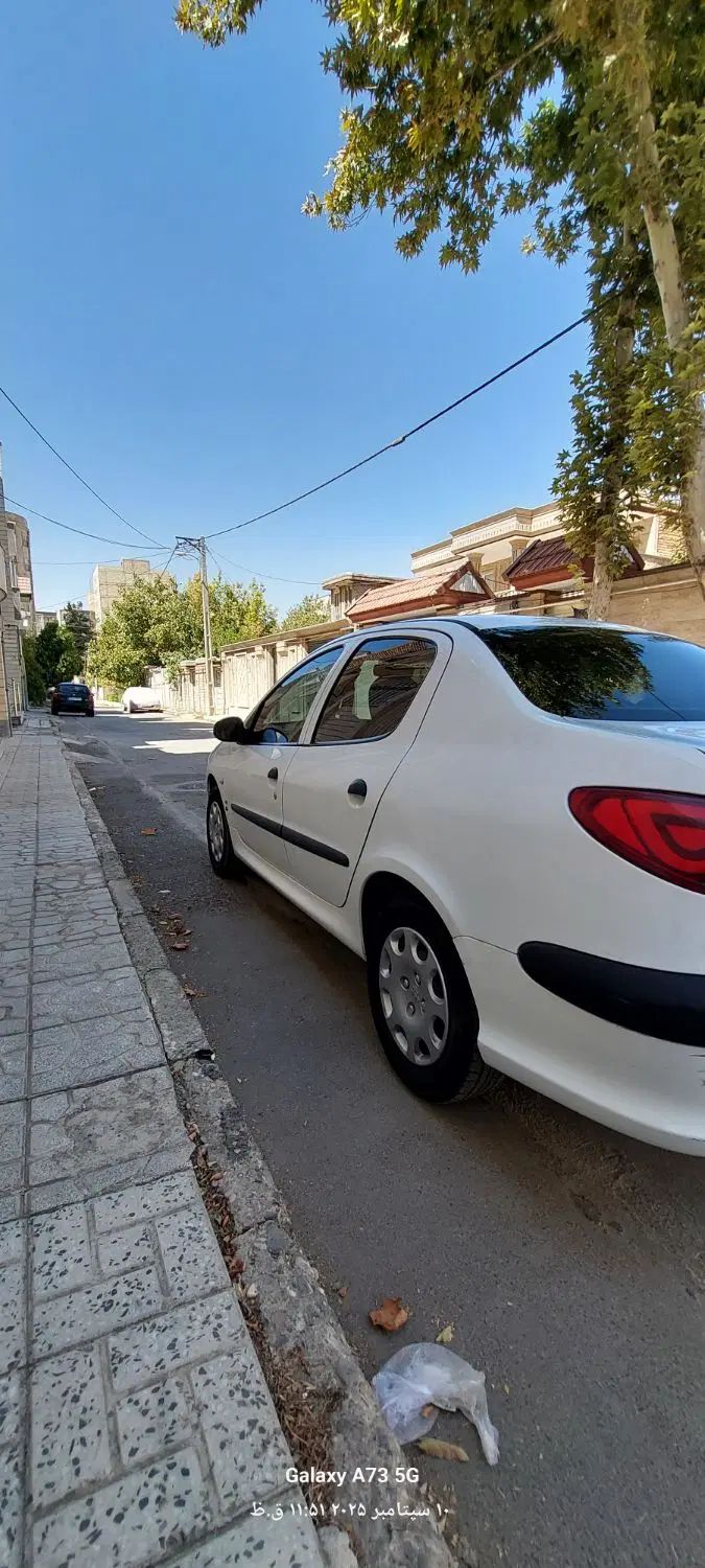 پژو ۲۰۶ صندوق دار v8 - 1395