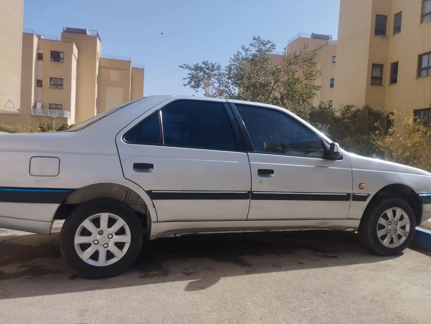 پژو 405 SLX بنزینی  XU7 - 1389
