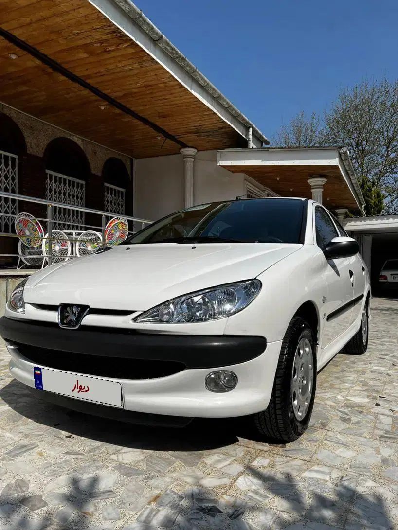 پژو ۲۰۶ صندوق دار v8 - 1395