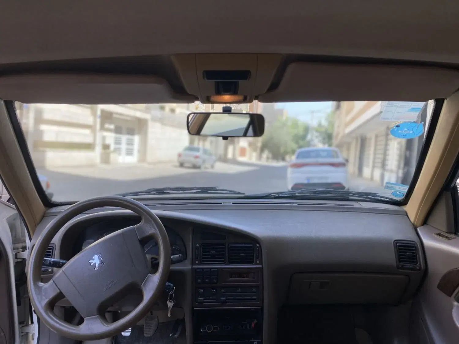 پژو پارس سال - 1392