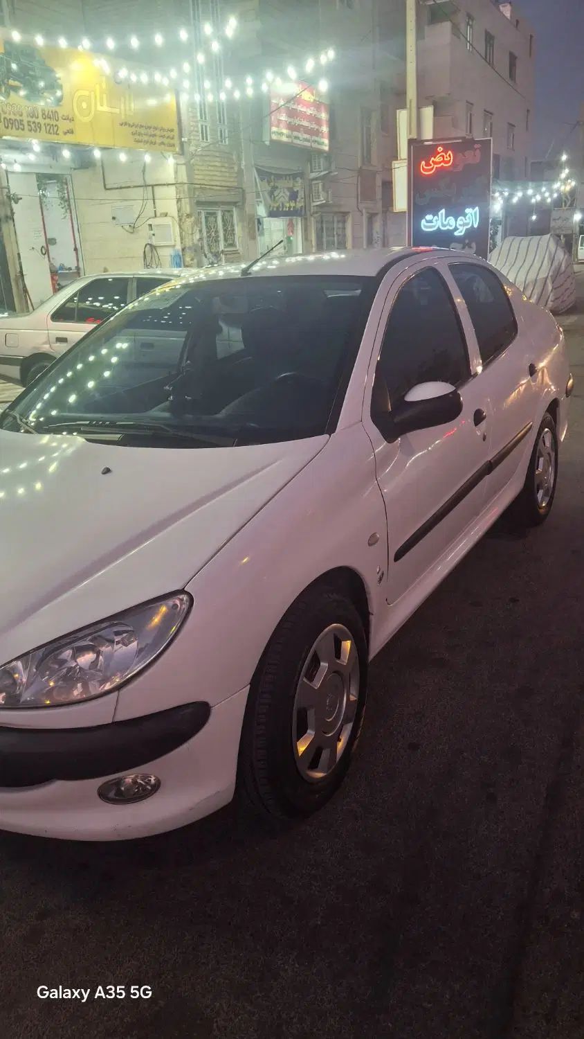 پژو ۲۰۶ صندوق دار v8 - 1396