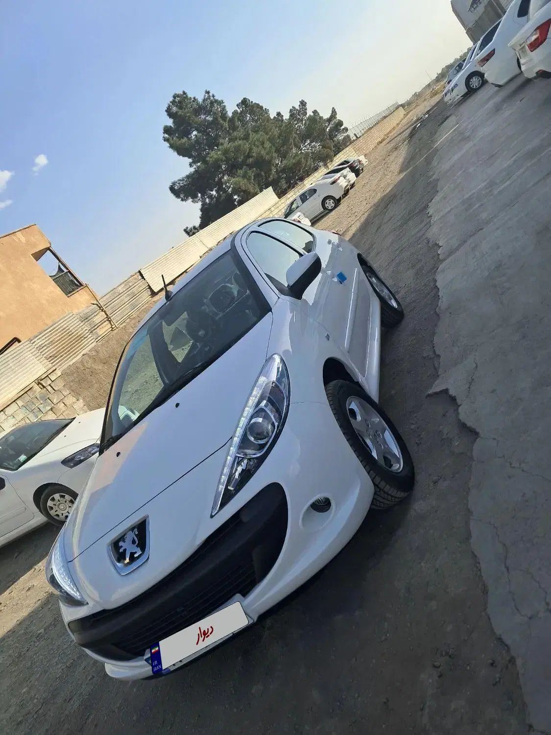 پژو 207 اتوماتیک TU5P - 1404