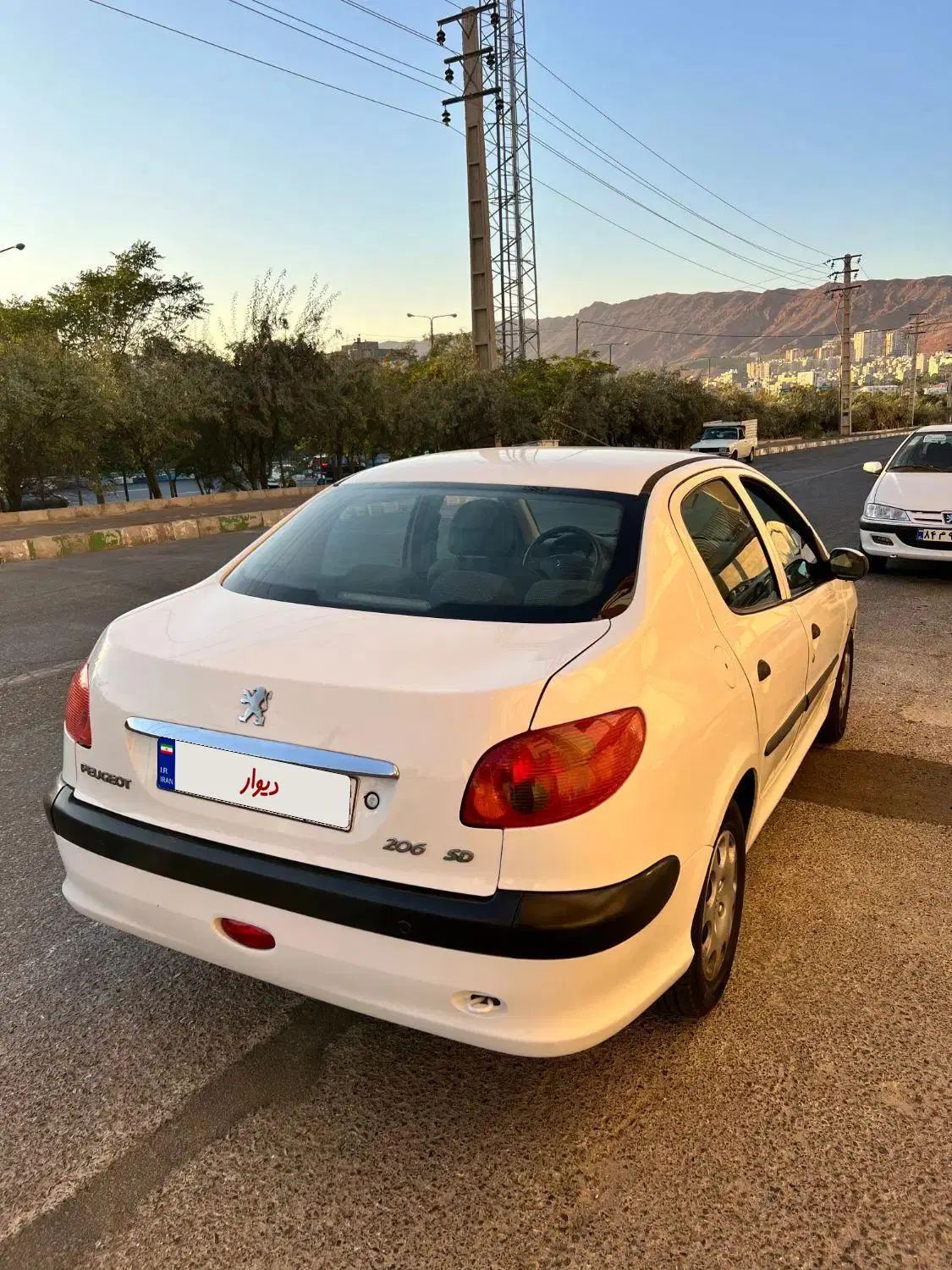 پژو ۲۰۶ صندوق دار v8 - 1395