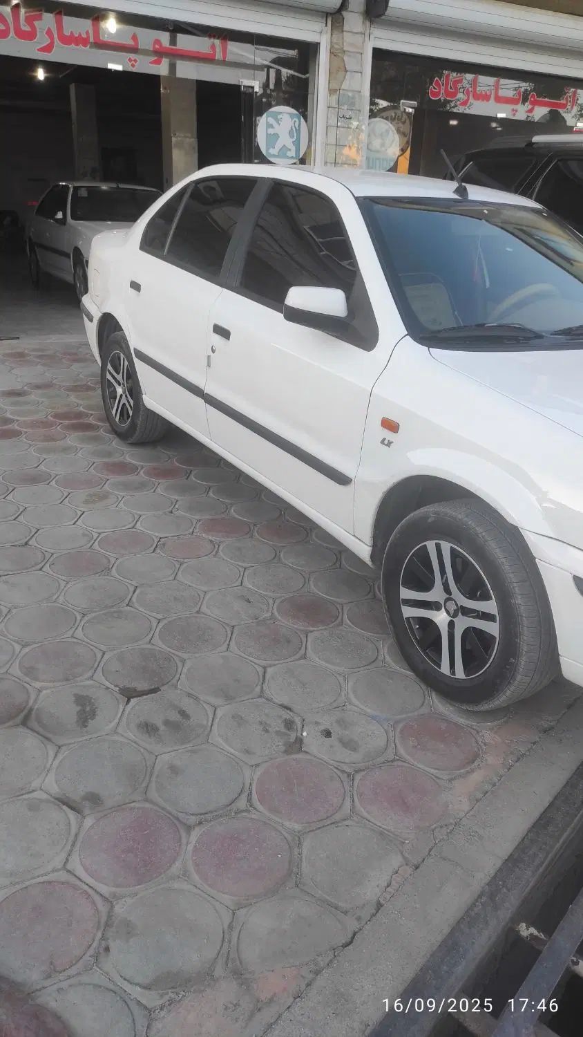 سمند LX XU7 - 1398