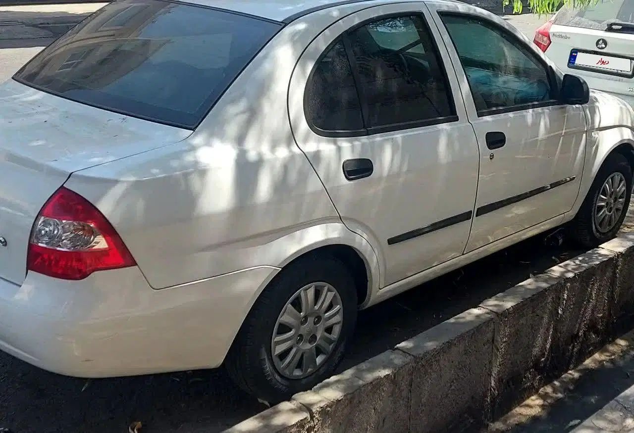 تیبا صندوق دار SX - 1400