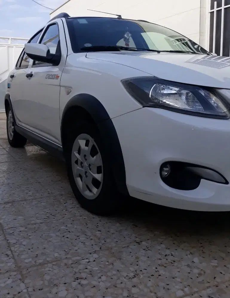 خودرو کوییک، معمولی آگهی ann_20502816