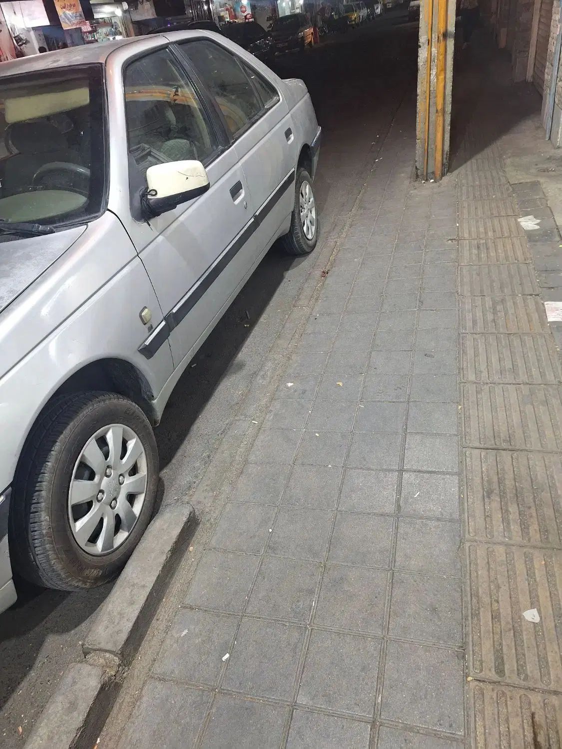 پژو 405 SLX بنزینی TU5 - 1391