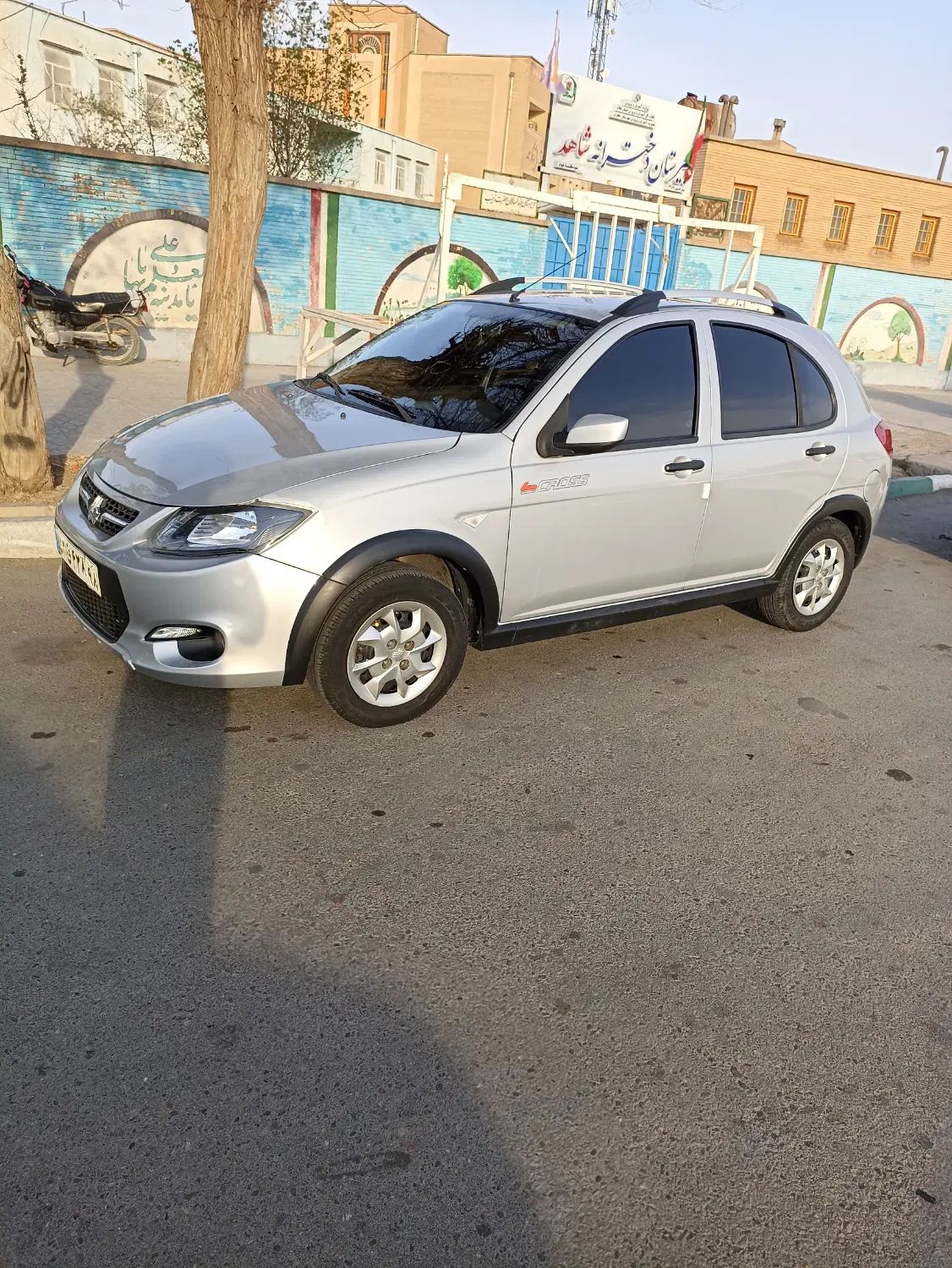 خودرو کوییک، معمولی آگهی ann_20503674