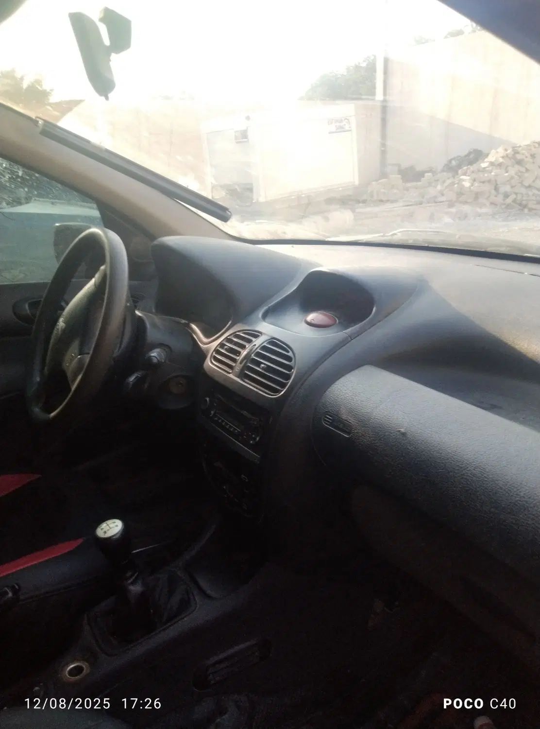 پژو ۲۰۶ صندوق دار v8 - 1396